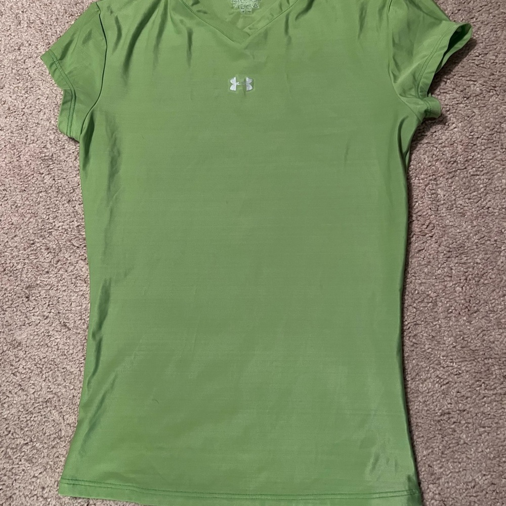 Under Armour Women's Green V-Neck Top